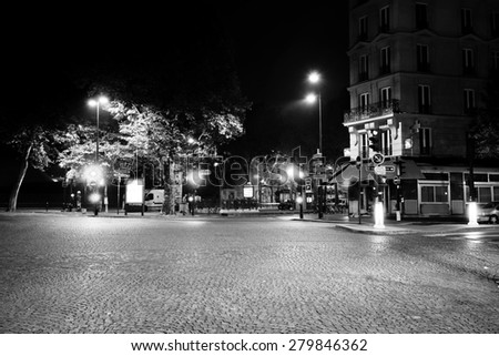 PARIS - SEP 06: Paris at night on September 06, 2014 in Paris, France. Night Paris have magic atmosphere without which any trip to Paris would be incomplete