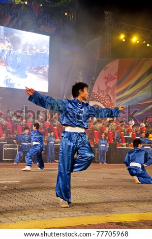 KUALA LUMPUR-MAY 21:Chinese man performed a martial art  during The Colours of Malaysia Festival 21 May,2011 in Kuala Lumpur,Malaysia.The festival celebrates the country\'s unique spectrum of cultures.