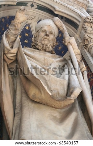 Statue Of St. Zenobius, Patron Saint Of Florence, On Facade Of Basilica ...