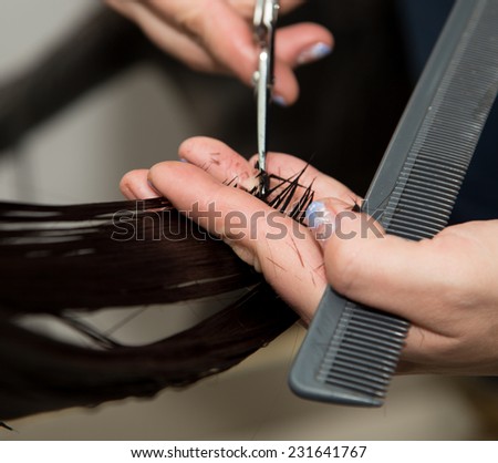 Women\'s haircut scissors at salon