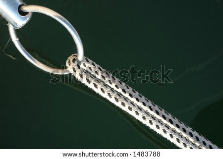 A ring and a rope at a dock (horizontal)
