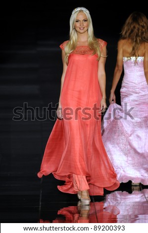 Moscow - October 27: Miss Russia 2003 Victoria Lopyreva Walks Runway At ...