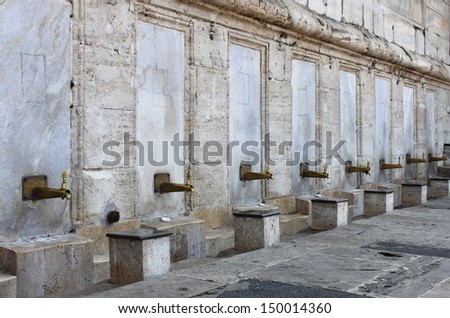 Fountain for ablutions in Yeni Cami Mosque. Istanbul, Turkey