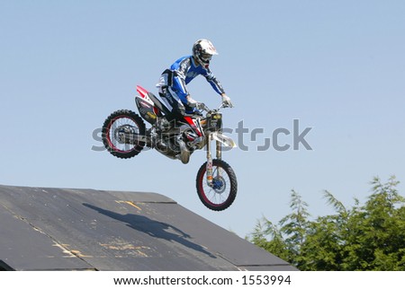 motor cross stunt rider