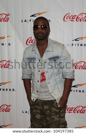 WOODLAND HILLS - JUNE 2: Ray J at the Grand Opening Celebrity VIP Reception of the FIRST SIGNATURE LA FITNESS CLUB on June 2, 2012 in Woodland Hills, California