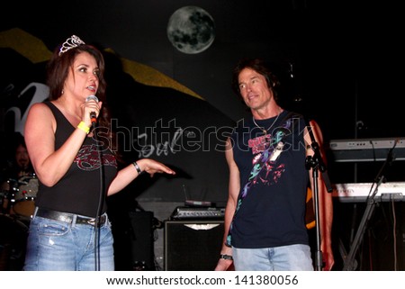LOS ANGELES - JUN 3:  Devin DeVasquez, Ronn Moss at the Player Concert celebrating Devin DeVasquez 50th Birthday to benefit Shelter Hope Pet Shop at the Canyon Club on June 3, 2013 in Agoura, CA