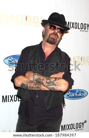 LOS ANGELES - APR 17:  Dave Stewart at the Drake Bell\'s Album Release Party for \