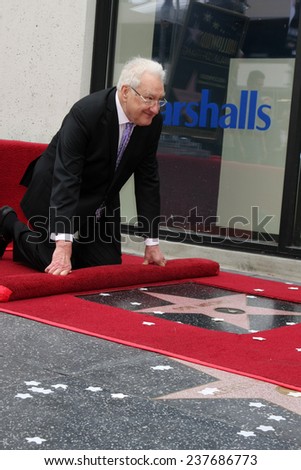 LOS ANGELES - DEC 11:  Don Mischer at the Don Mischer Star on the Hollywood Walk of Fame at the Hollywood Boulevard on December 11, 2014 in Los Angeles, CA