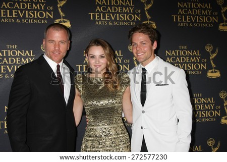 LOS ANGELES - FEB 24:  Sean Carrigan, Hunter King, Lachlan Buchanan at the Daytime Emmy Creative Arts Awards 2015 at the Universal Hilton Hotel on April 24, 2015 in Los Angeles, CA