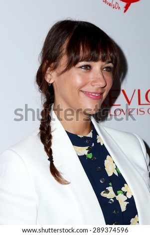 LOS ANGELES - JUN 3:  Rashida Jones at the Halle Berry And Revlon Celebrate Achievements In Cancer Research at the Four Seasons Hotel on June 3, 2015 in Los Angeles, CA