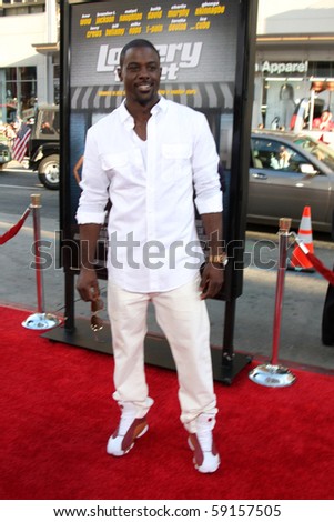 LOS ANGELES - AUG 12:  Lance Gross arrives at the \