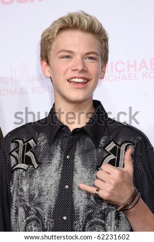 LOS ANGELES - OCT 1:  Kenton Duty arrives at the 8th Teen Vogue Young Hollywood Party - Red Carpet at Paramount Studios on October 1, 2010 in Los Angeles, CA