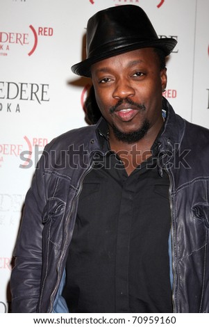LOS ANGELES - FEB 10:  Anthony Hamilton arrives at the Belvedere RED Special Edition Bottle Launch at Avalon on February 10, 2011 in Los Angeles, CA