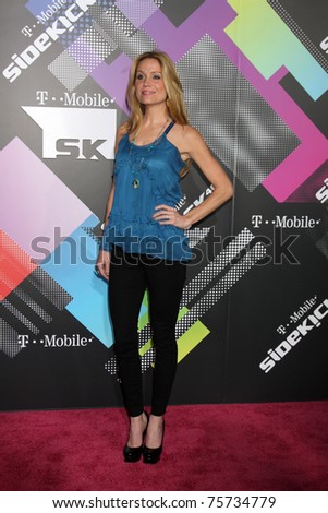 LOS ANGELES - APR 20:  Virginia Williams arriving at the Launch Of The New T-Mobile Sidekick 4G  at Old Robinson/May Building on April 20, 2011 in Beverly Hills, CA..