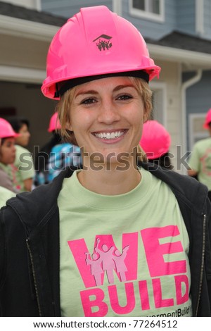 LOS ANGELES - MAY 14:  Allison Haislip at the Habitat for Humanity Women's Empowerment Build at Carl Street on May 14, 2011 in Pacoima, CA
