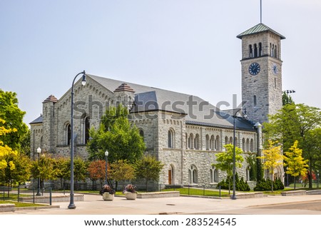 Grant Hall building on campus of Queen\'s University in Kingston, Ontario, Canada.