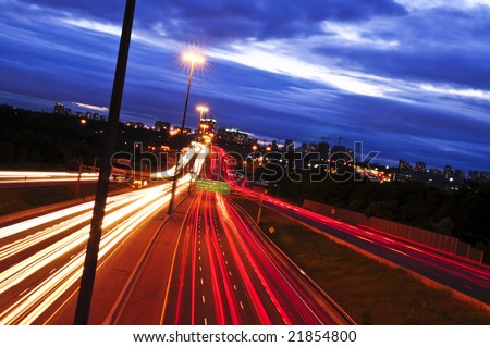 Night Traffic On A Busy City Highway In Toronto Stock Photo 21854800 ...