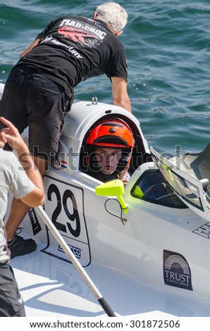 PORTO, PORTUGAL - JULY 31, 2015: Mad-Croc Baba Racing Team boat trainings during the U.I.M. F1H2O World Championship in Porto, Portugal.