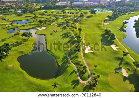overhead view of florida golf course