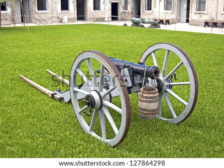 Old canon on wheels in exhibition inside the fort. Castillo de San Marcos, St. Augustine, Florida. 16th century