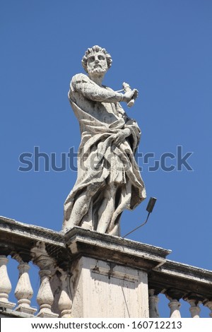 Vatican - Saint Didymus, sculpture in the colonnade of famous Saint Peter\'s Square.