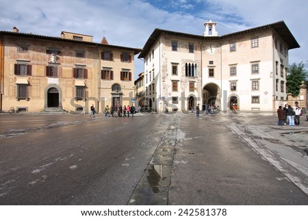 PISA, ITALY - OCTOBER 22, 2009: People visit Old Town in Pisa, Italy. Italy is the 5th most visited country in the world (46 million in 2012).