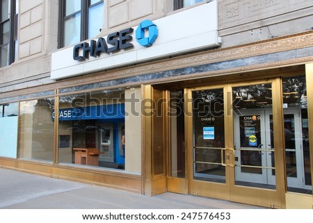 CHICAGO, USA - JUNE 27, 2013: Chase Bank in Chicago. JPMorgan Chase Bank is one of Big Four Banks of the US. It has 5,100 branches and 16,100 ATMs.