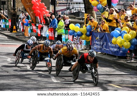 London Flora Marathon 2008. Famous wheelchair racers: David Weir (2002, 2006, 2007, 2008 winner), Ernst Van Dyk, Krige Schabort, Denis Lemeunier (2001), Joshua George, Heinz Frei (1995, 1998, 1999).