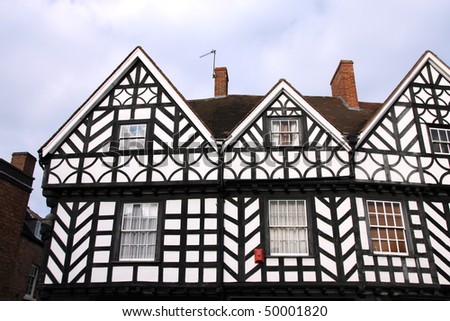 Half-Timbered Building, Typical English Architecture. Warwick Town In ...