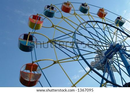 Ferris wheel in recreation park.