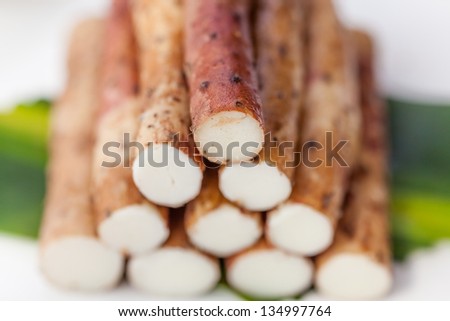 Chinese yam in white plate.
