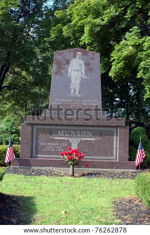 CANTON, OH - AUGUST 26: The grave of New York Yankee captain and catcher Thurman Munson in Sunset Hills Burial Park is shown on August 26, 2009 in Canton, OH.