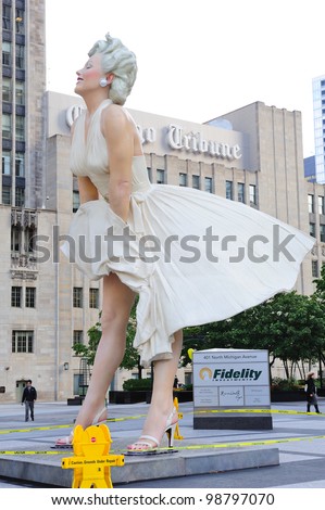 CHICAGO, IL - OCT 1: Giant 26 foot tall Marilyn Monroe Statue by Seward Johnson is unveiled on July 18, 2011 in Chicago, Illinois. Oct 1, 2011