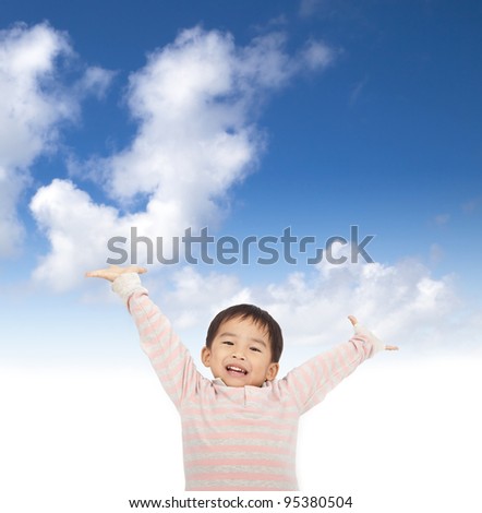 asian kid raising hands with sky background