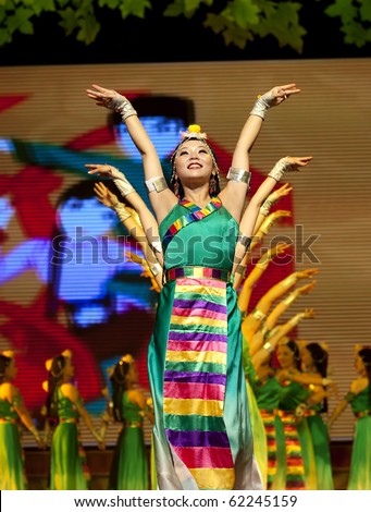 CHENGDU - SEP 28: chinese Tibetan ethnic dance performed by song and dance troupe of Garze Tibetan autonomous prefecture at JIAOZI theater. Sep 28, 2010 in Chengdu, China.
