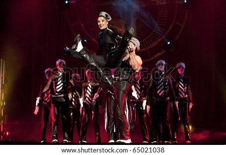 CHENGDU - OCTOBER 25: Modern dance show \