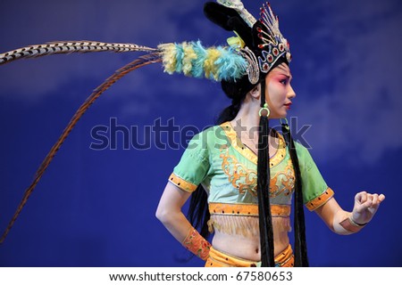 CHENGDU - JUL 23: The famous chinese opera \