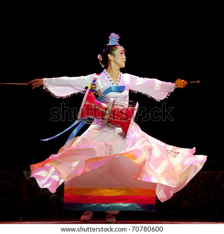 CHENGDU - SEP 28: Korean ethnic dance in the 6th Sichuan minority nationality culture festival at JINJIANG theater Sep 28,2010 in Chengdu, China.