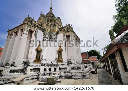 BANGKOK, THAILAND - MAY 20: The grand palace on May 20, 2013 in Thailand. The grand palace is the highest expression of Thailand art