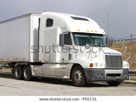 White Tractor Trailer Stock Photo 996116 : Shutterstock