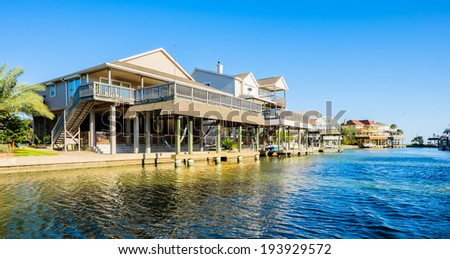 Waterfront community on the Texas Gulf coast near Galveston.