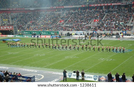 Pre-game show, Rhein Fire cheerleaders