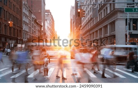 Similar – Foto Bild Straßenkreuzung am Abend mit Ampeln, Autos, die mit Licht fahren und elegant gebogene Tram-Schienen, die das Scheinwerferlicht reflektieren. Im Hintergrund ein großes Eckhaus aus dunkelroten Backsteinen.