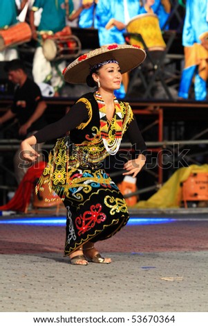 KUALA LUMPUR, MALAYSIA - MAY 21 : Participant performs a traditional  dance during the rehearsal of Colours of Malaysia Festival May 21, 2010 in Kuala Lumpur Malaysia.