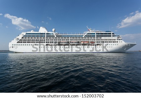passenger ship afloat side whole