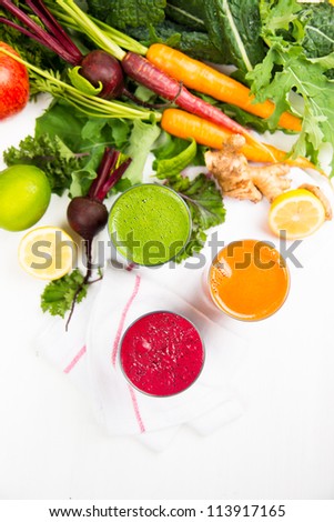 Fresh Organic Vegetables and Greens Juices