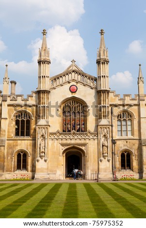 CAMBRIDGE, ENGLAND - APRIL 23 : Queens\' college pictured on April 23, 2011 in Cambridge, England. Founded in 1448 by the Queen of Henry VI, it hosted H.Murray, acting in award-winning series Skins.