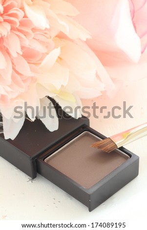 Cosmetic, brown powder eye brow with brush