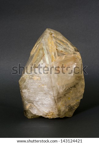 MUSEUM MINERAL SERIES: Large quartz crystal. 14cm high.