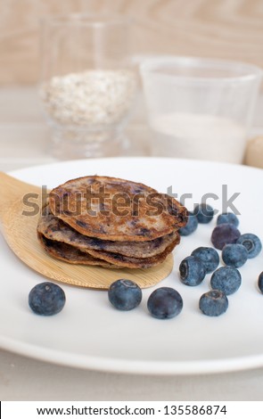 Blueberry healthy pancakes from whole wheat and oats